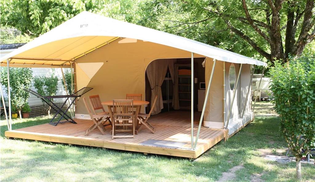 Canada Tent Self Catering Accommodation Sarlat Campsite